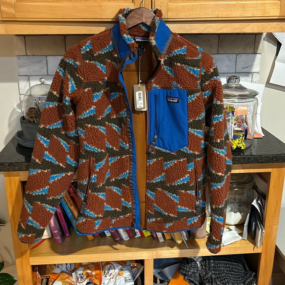 Patagonia Classic Retro X Woman’s Jacket.  New with tags.